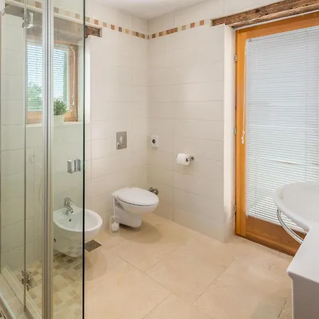 Cozy Home In Baredine With House A Panoramic View Donje Baredine